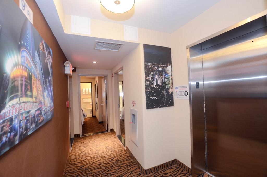 Howard Johnson Soho New York Exteriör bild