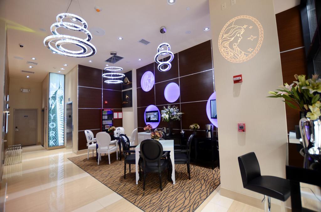 Howard Johnson Soho New York Exteriör bild